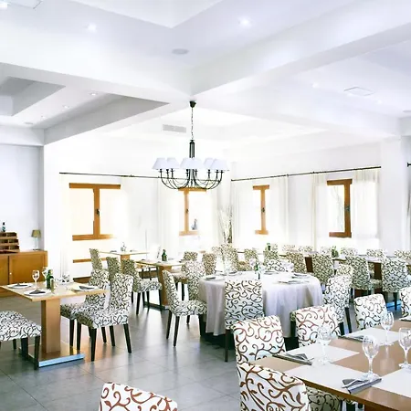Santara Wellness 3*